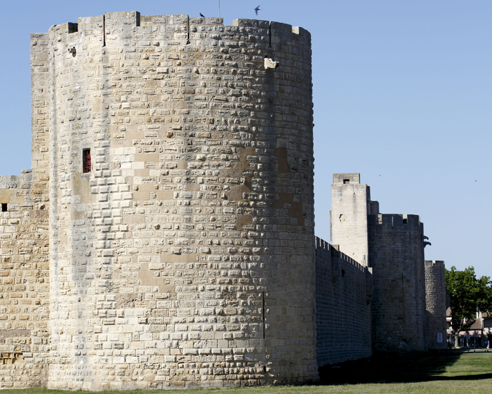 1640 mètres de remparts médiévaux